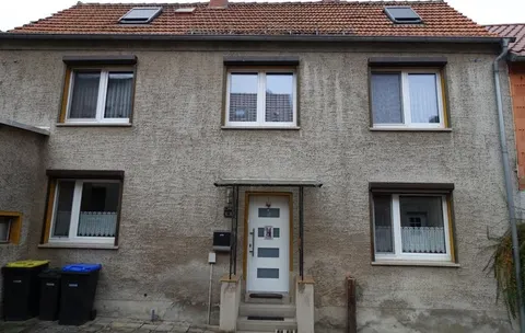 Einfamilienhaus mit Garage in Oldisleben