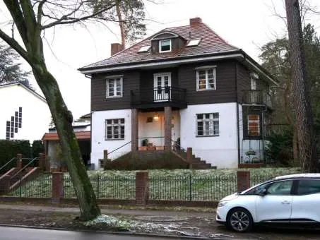 Einfamilienhaus mit Einliegerwohnung