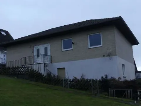 Einfamilienhaus mit Doppelgarage