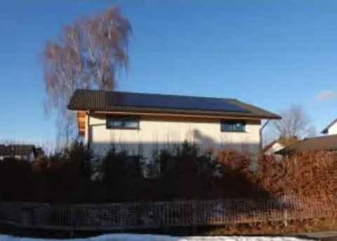 Einfamilienhaus mit Garage