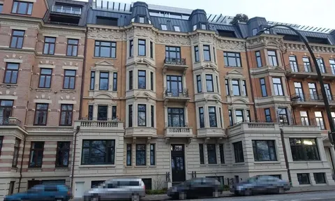 Etagenwohnung · 4 Zimmer · 173 m²