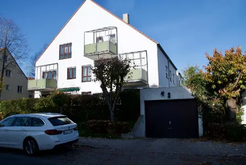 Eigentumswohnung im Erdgeschoss mit Terrasse und Gartennutzung