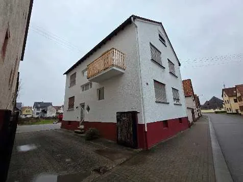 Eigentumswohnung (ab 5 Zimmer) · 2 WE · 111,7 m²