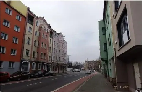 Eigentumswohnung mit Balkon im 4. OG