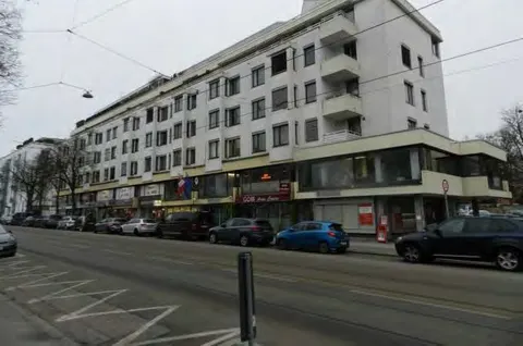 Teileigentum Ladenlokal mit Terrassensondernutzungsrecht