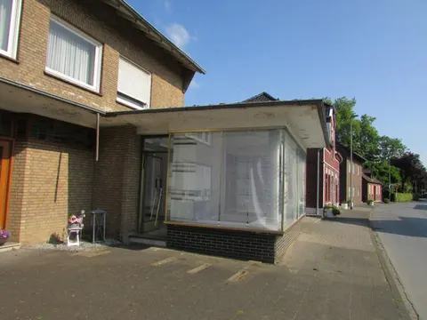 Teileigentum Gewerbefläche mit Wohnung