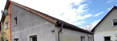 Doppelhaushälfte mit Nebengebäude