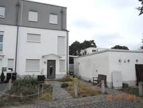 Reihenendhaus mit Miteigentumsanteilen