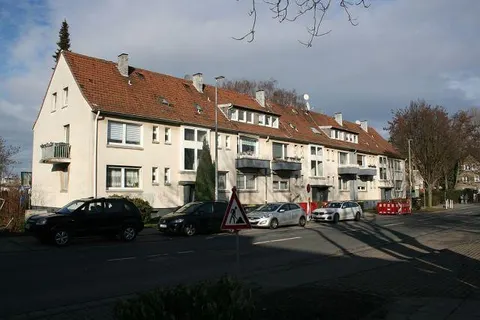 Elisenstraße 75