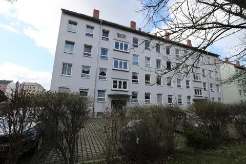Eigentumswohnung (3 Zimmer) im Zentrum