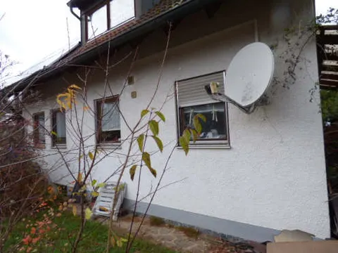 Einfamilienhaus mit Doppelgarage in Steinberg am See