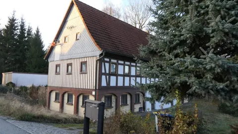 Einfamilienhaus mit Einliegerwohnung