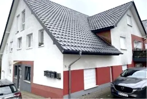 Eigentumswohnung im Dachgeschoss mit Stellplatz