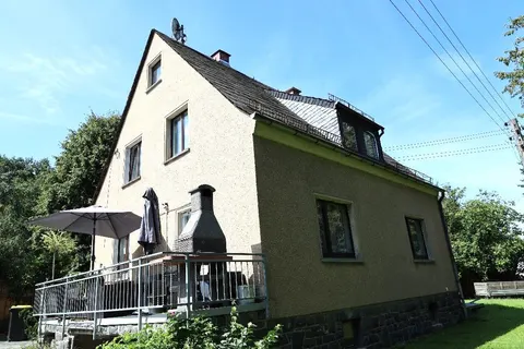 Einfamilienhaus mit Dachgeschoss