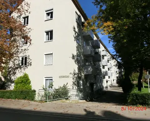 Eigentumswohnung im 2. OG mit Balkon