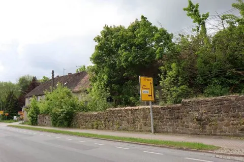 Wohn-/Geschäftshaus