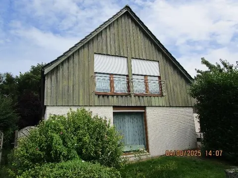 Wohn- und Geschäftshaus mit Einliegerwohnung