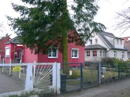 Einfamilienhaus mit Garage